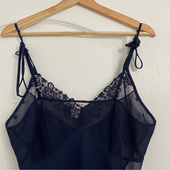 LA VIE EN ROSE | Navy blue lace embellished slip dress - Picture 3 of 6